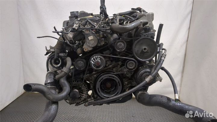 Гур Mercedes C W204, 2008