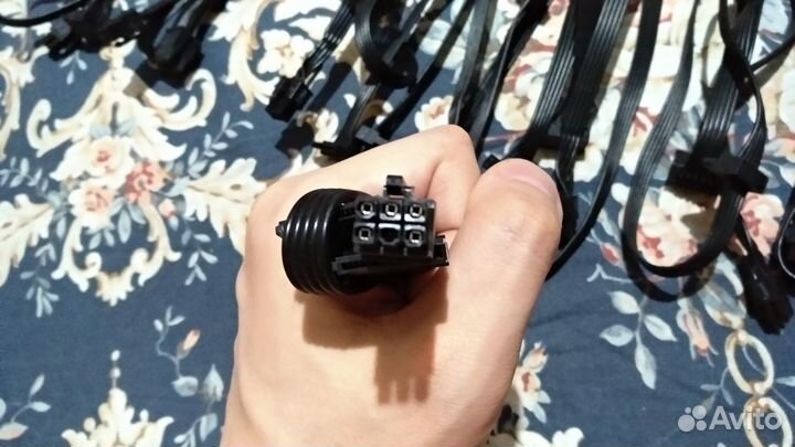 Кабели от модульного блока питания Corsair