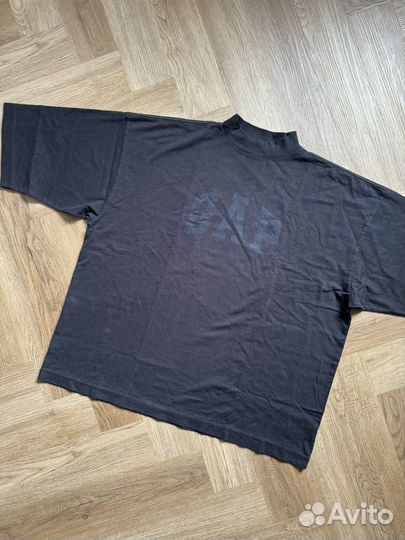 Футболка Yeezy gap balenciaga dove t shirt