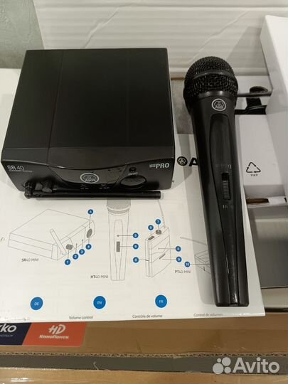 AKG WMS40 Mini Vocal Set радиосистема
