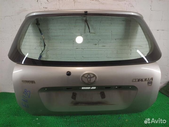 Крышка багажника Toyota Corolla E120 2006