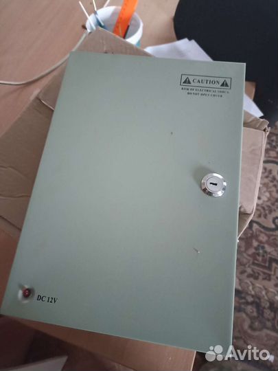 Блок питания для видеокамер