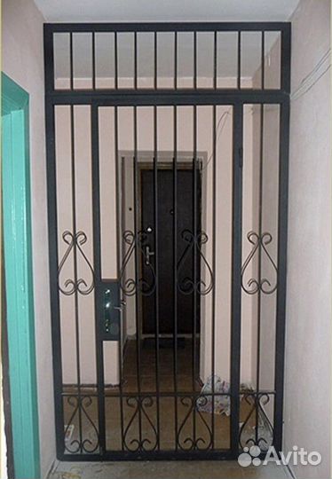 Решетчатая дверь