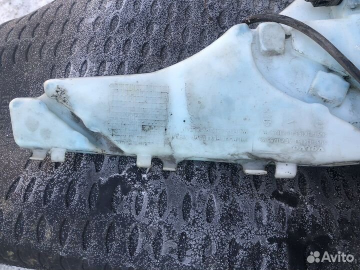 Бачок стеклоочистителя Volvo S40 2 рестайлинг