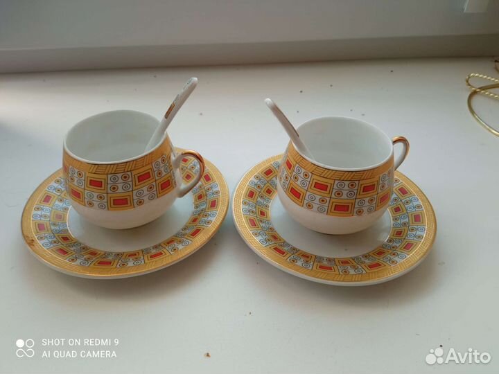 Китайский фарфор. Чашки с блюдцем и ложкой