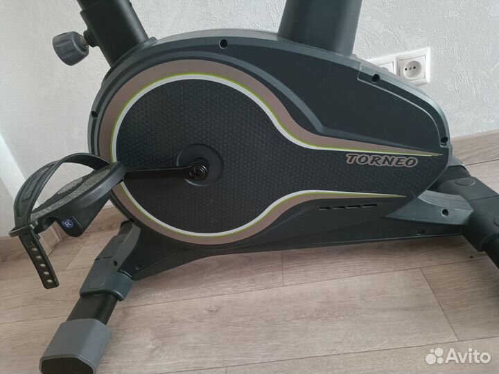 Велотренажер torneo B-507G