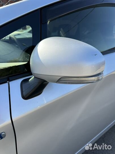 Toyota Prius 1.8 AT, 2012, 260 076 км