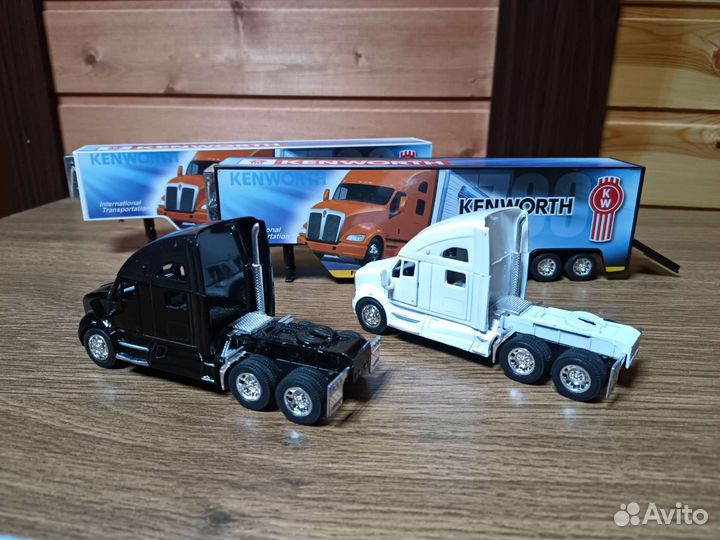 Модельки 1/68 Kenworth T700