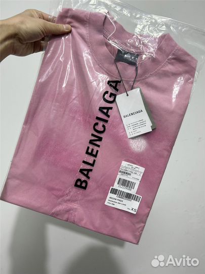 Футболка Balenciaga