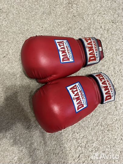 Боксерские перчатки 8-OZ