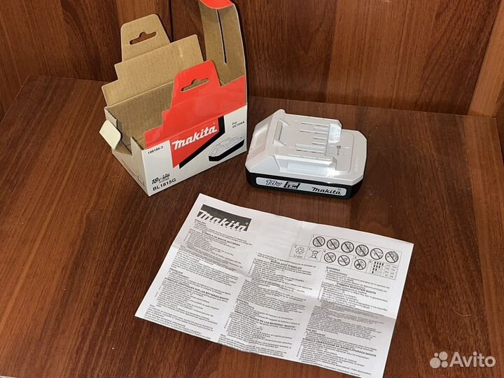 Аккумулятор Makita новый 18v 1,5A