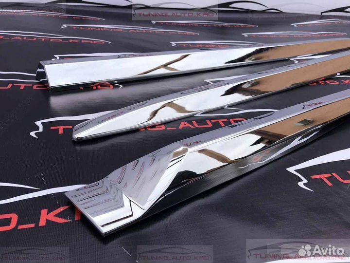 Молдинги дверей Toyota Land Cruiser Prado 150 X188