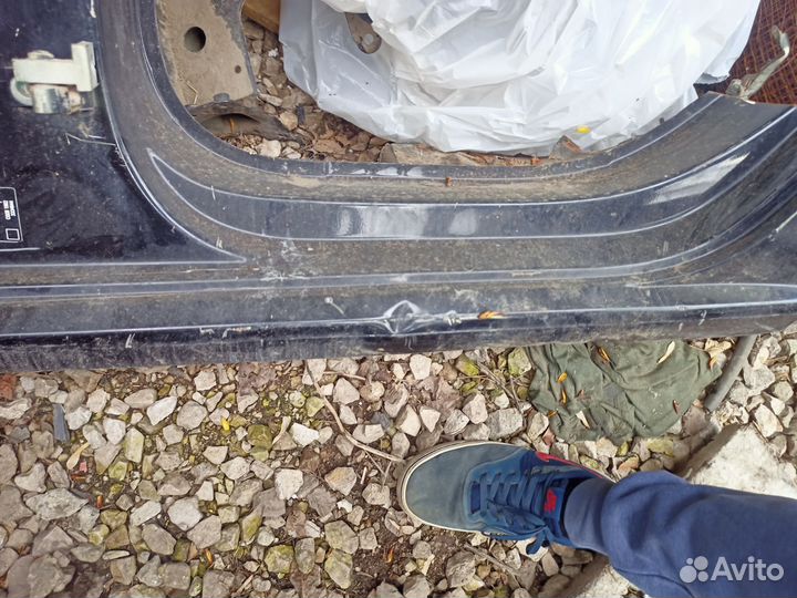 Фольксваген Поло 5 стойка центр левая