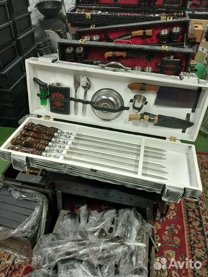 Подарочный набор в деревянном кейсе