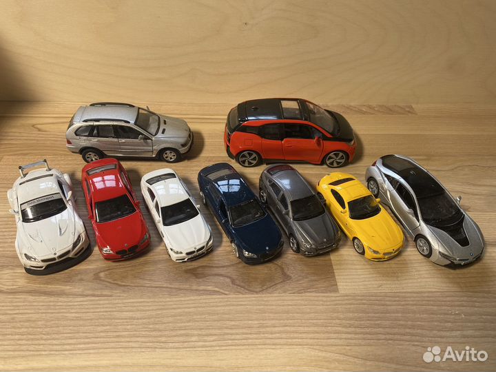 Машинки игрушечные