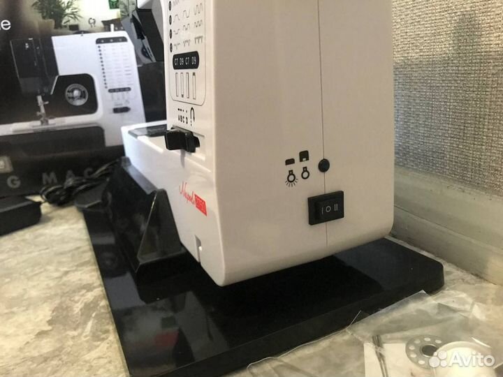 Швейная машина