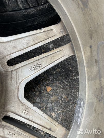 Продаю диски