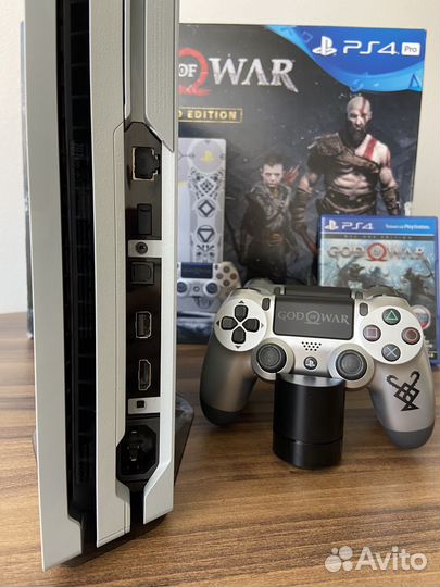 Sony PlayStation 4 Pro 1TB SSD God of War