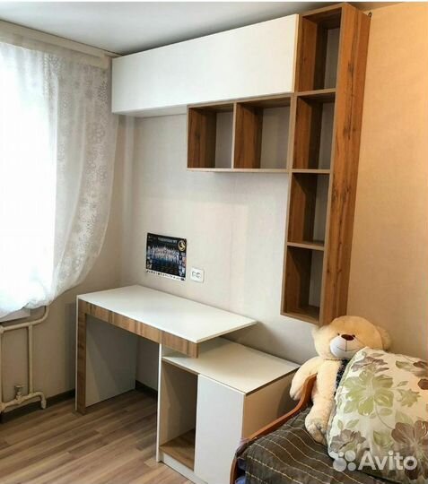 Компьютерный стол
