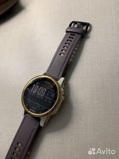 Часы Garmin fenix 5s plus Sapphire