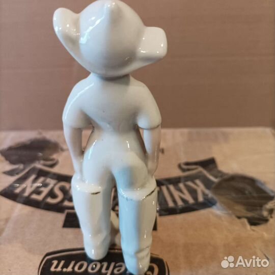 Статуэтка фарфор СССР
