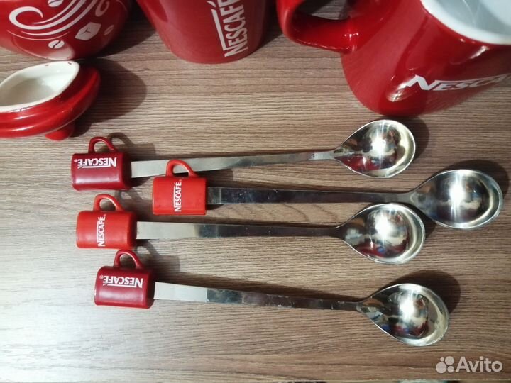 Сахарница, кружка, ложка Nescafe
