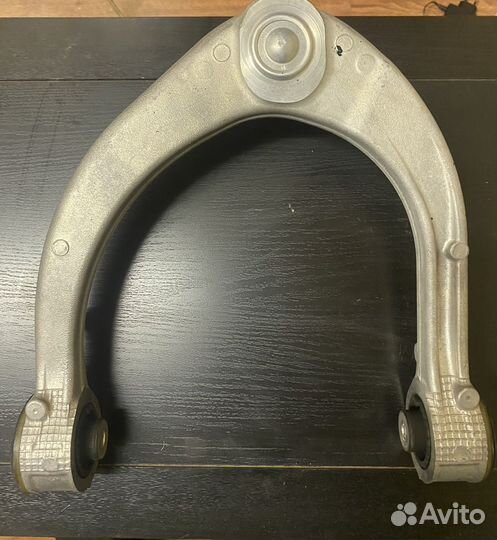 Рычаг верхней подвески Land Rover