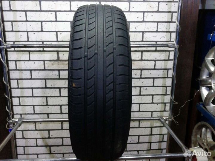 Nexen Roadian 541 225/75 R16 104H