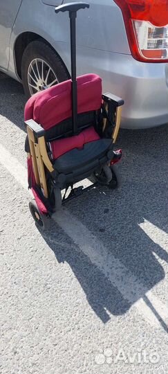 Прогулочная коляска