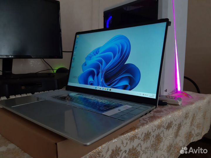 Ноутбук Byone r5