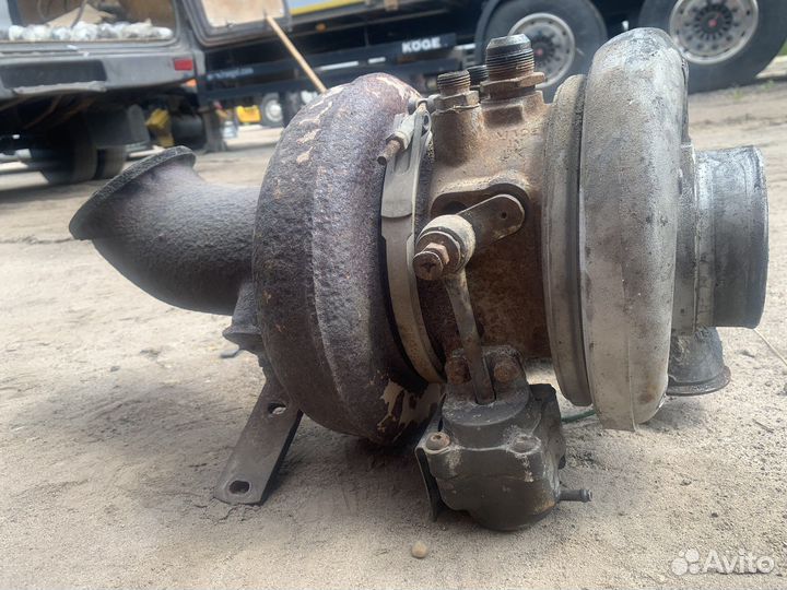 Запчасти на ивеко курсор 10