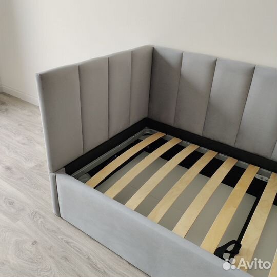 Диван-кровать детская 