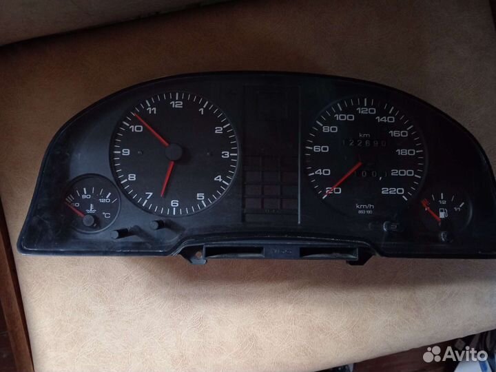 Панель приборов audi 80 б3