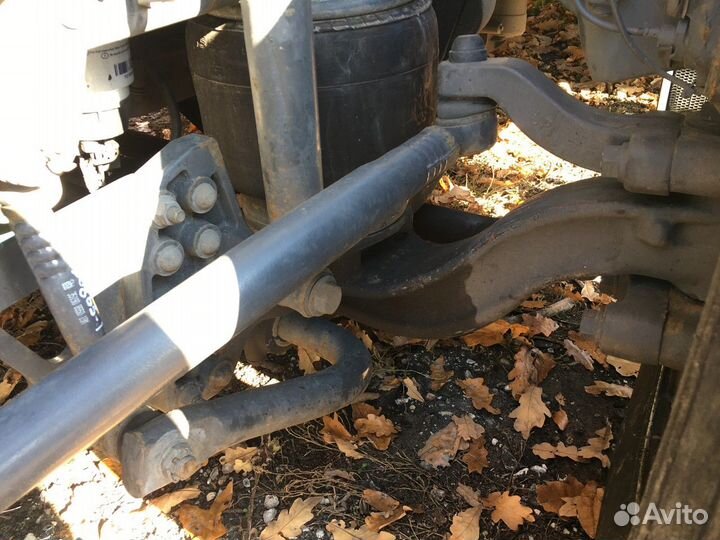 Балка передняя Renault T, Volvo FH, Volvo FM