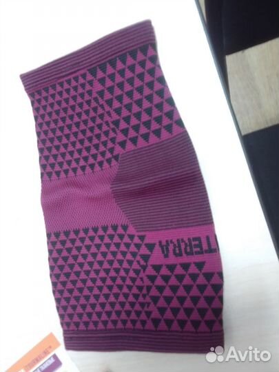 Наколенники