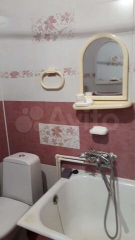 3-к. квартира, 68 м², 1/2 эт.
