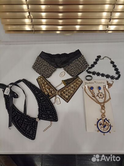 Заколки, бижутерия пакетом