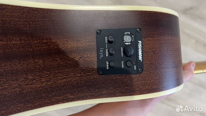 Электроакустическая гитара Washburn WD10 scens
