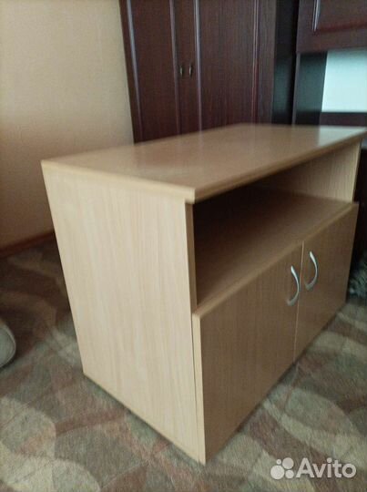 Тумба под телевизор