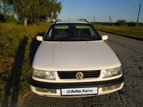Volkswagen Passat 1.8 MT, 1995, 332 439 км, с пробегом, цена 300 000 руб.
