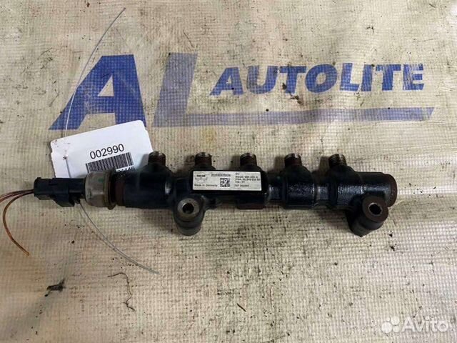 Топливная рампа Volvo C30 1.6 2005