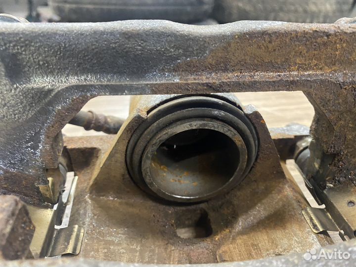 Супорт mazda 6 gh передний левый