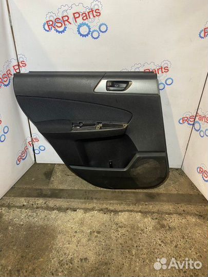 Обшивка двери Subaru Forester SH5