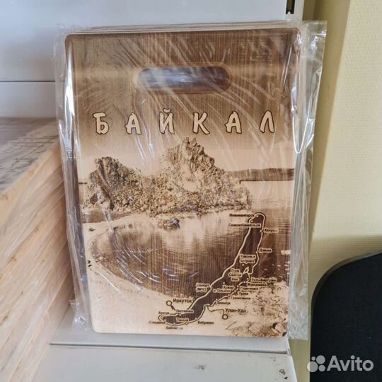 Разделочная доска из кедра Байкал