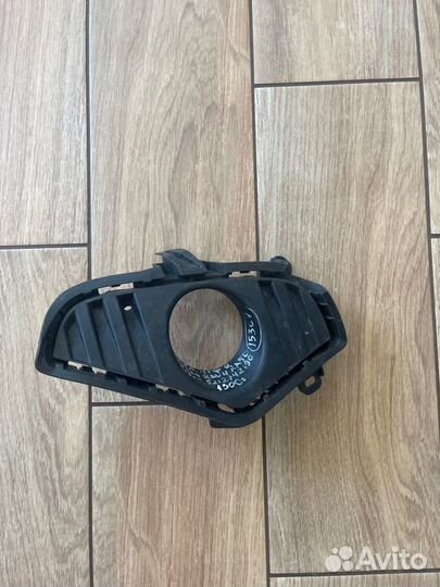 Накладка птф правая Toyota Rav4 Xa50 С 2019 Года