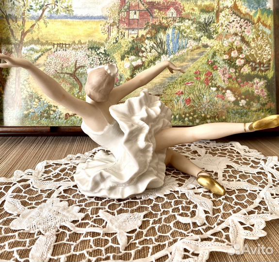 Статуэтка балерины, Германия