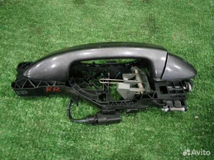 Ручка двери внешняя задняя правая Volkswagen