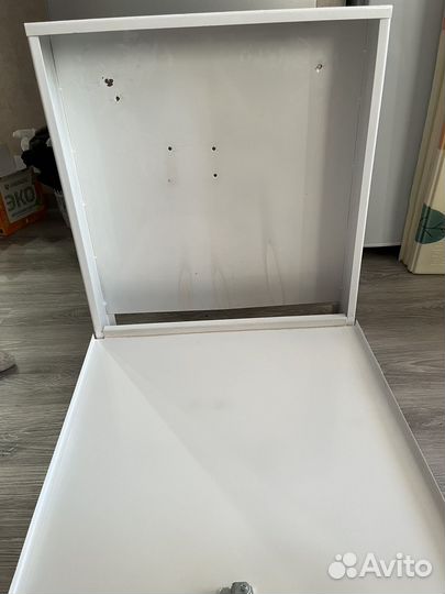 Ящик металлический с замком