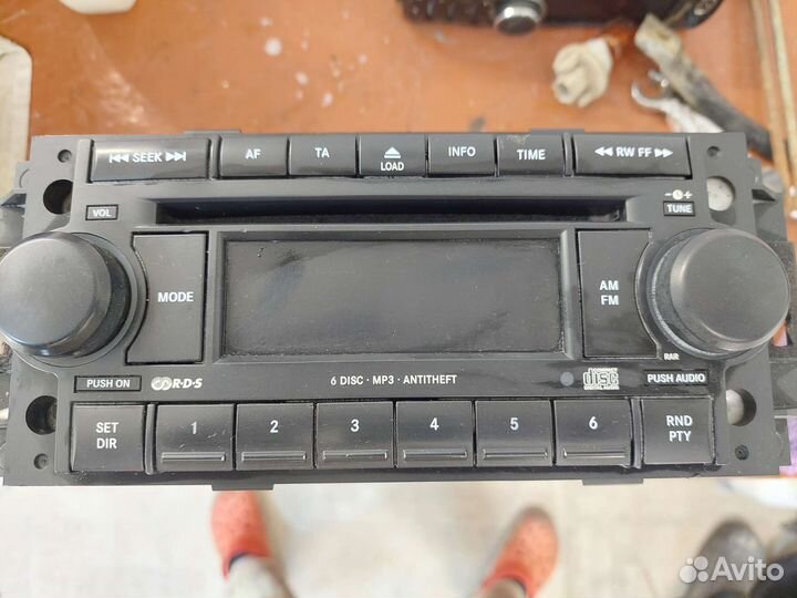 Магнитола штатная