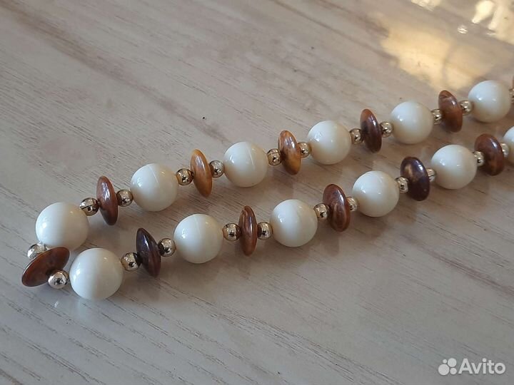 Бусы. Бижутерия